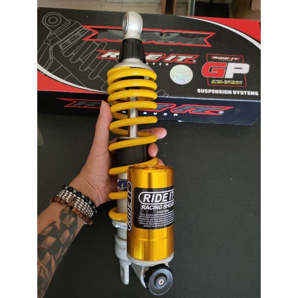 Shock ride it gp NTR R1 matic ukuran 330 mm. Barang baru plus upgrade