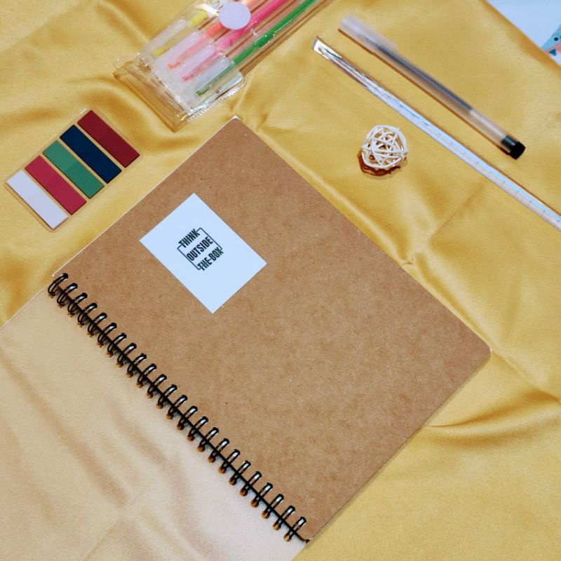 

Notebook Aesthetic A5 Double Cover Transparan 45/90 Lembar 90/180 Halaman