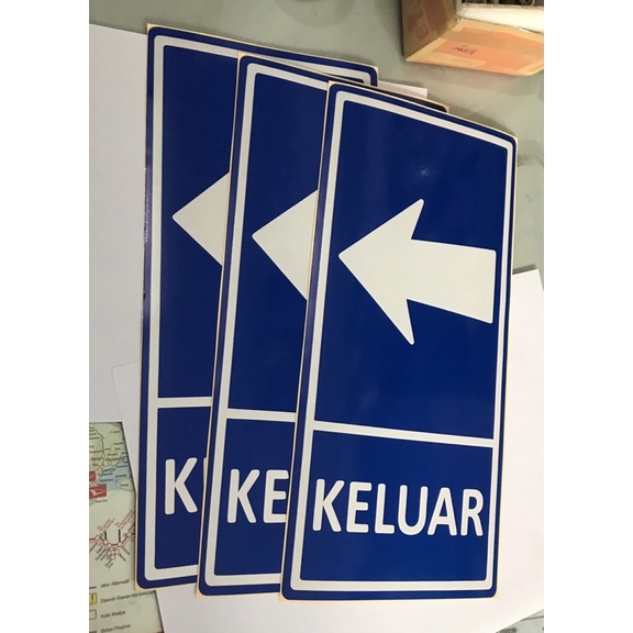 

Sticker rambu sign Keluar panah petunjuk jalan menyala lampu mobil