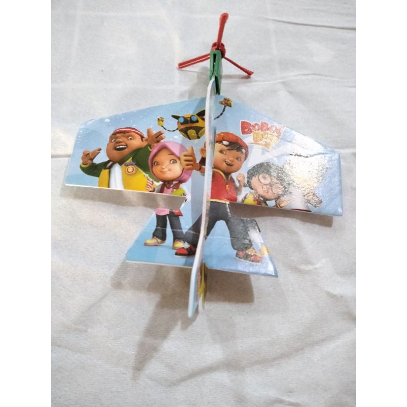 pesawat gabus kecil