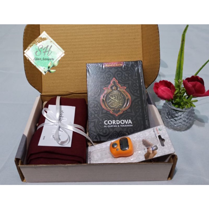

hampers cewe give box