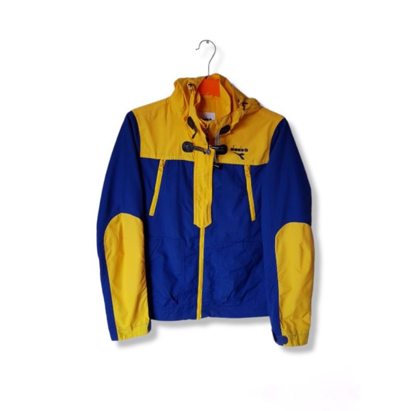 Jaket gunung diadora second original