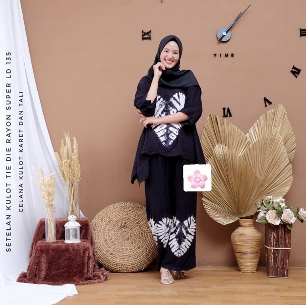 One Set Wanita Jumbo Rayon Premium Setelan Wanita Batik Lengan Panjang Set Celana Kulot Kekinian LD 135 cm