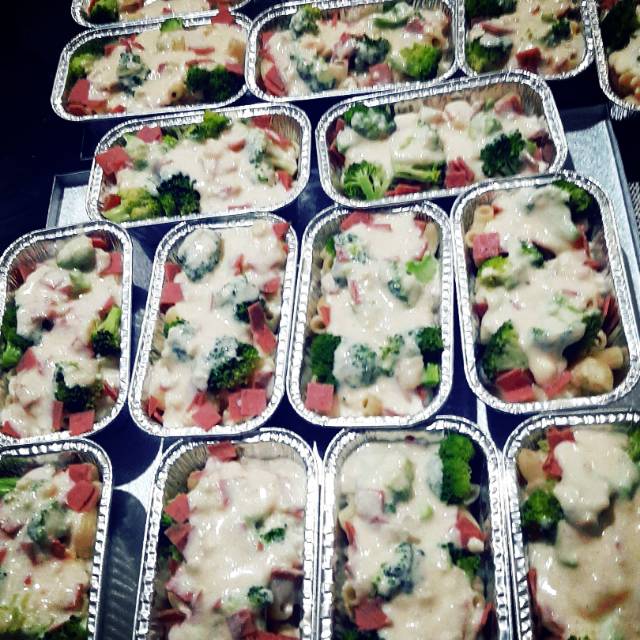

Brokoli dan keju. Brocolli and cheese