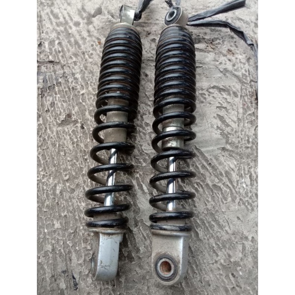 shockbreaker shock belakang suspensi belakang Yamaha Vega ZR Vega rr original