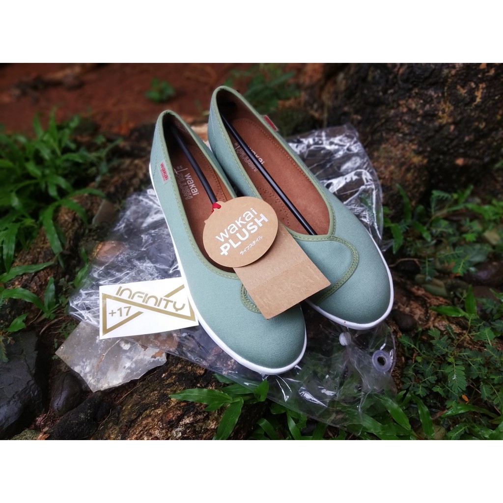 Wakai Original Plush Light Green - Sepatu Wakai Slip On Wedges Wanita
