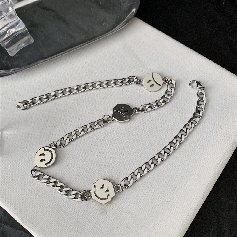 Smiley silver necklace