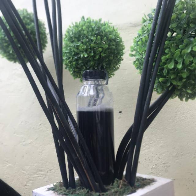 

Madu Hitam Original 500 gram