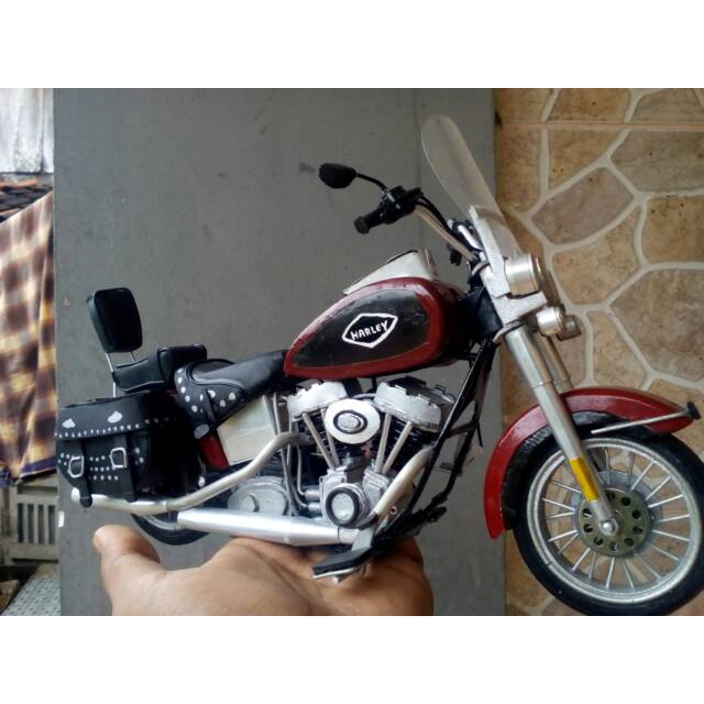 Miniatur motor harley