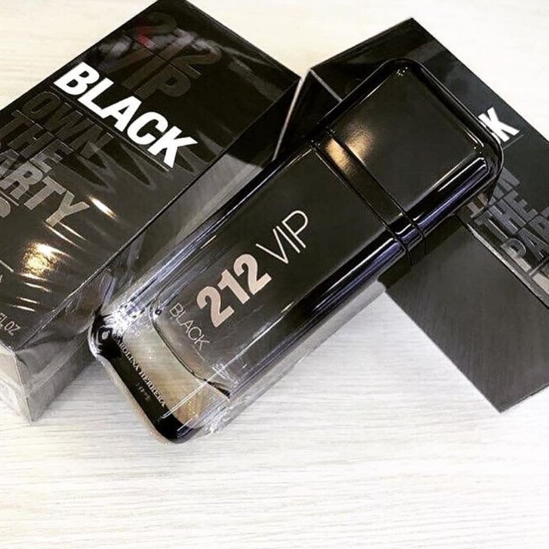 " Carolina Herrera 212 VIP Black "