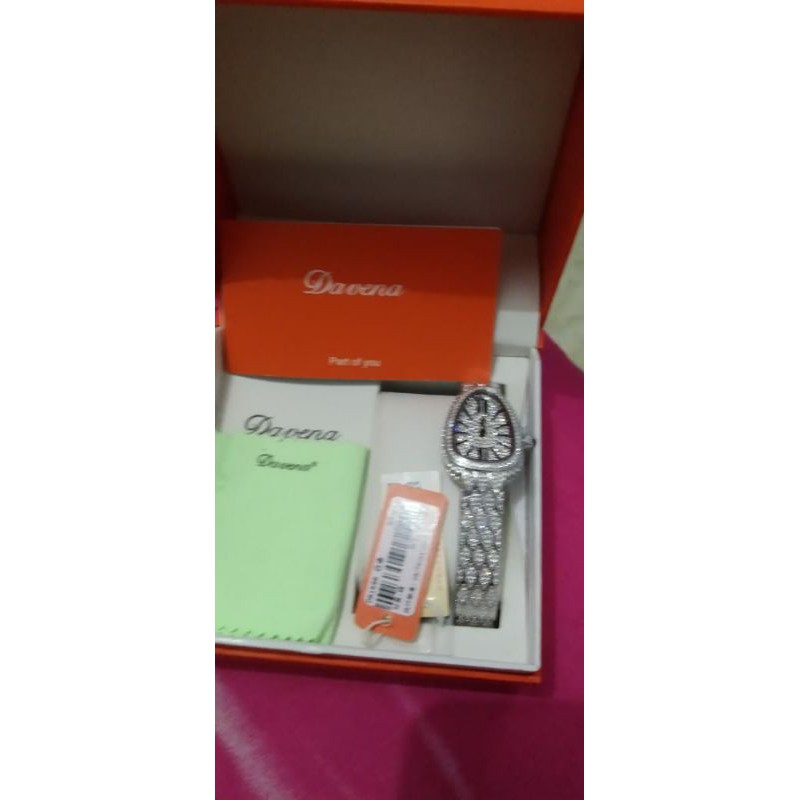 jam tangan davena