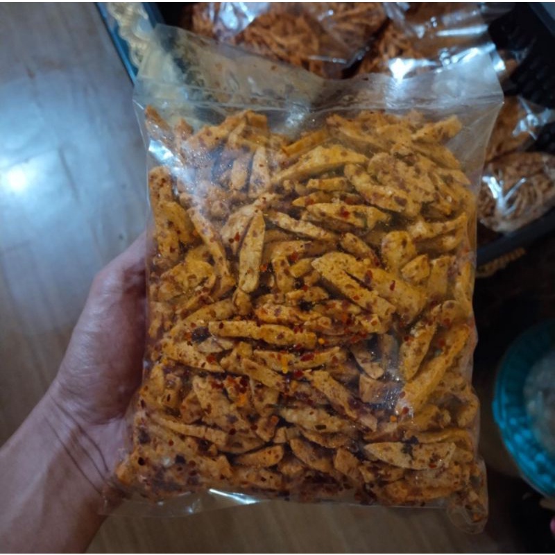 

[ Hayochips ] basreng pedas/stik basreng daun jeruk 1/2kg SNACKS PEDAS
