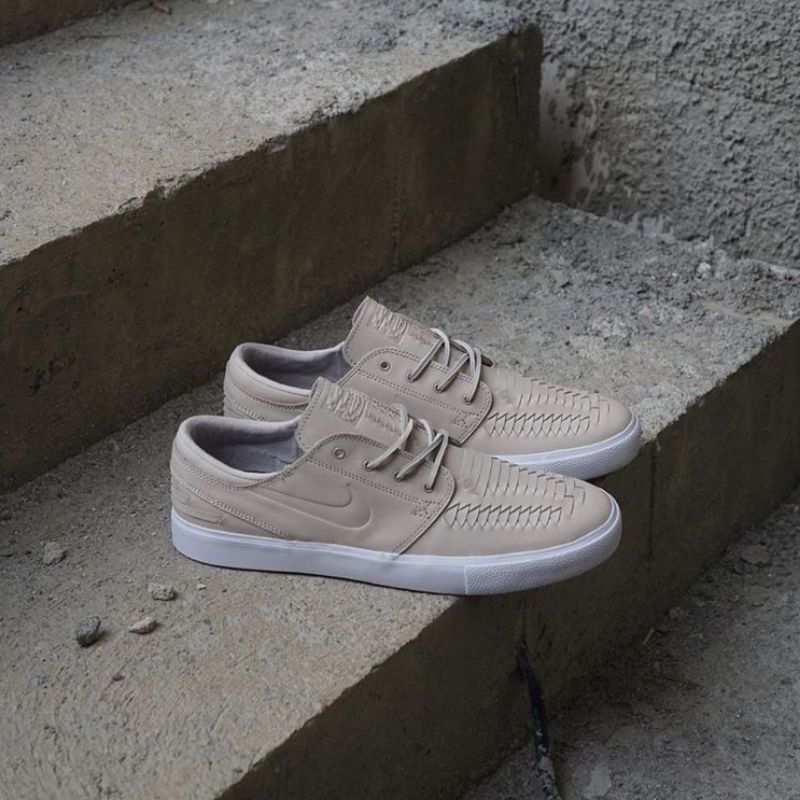 nike sb desert