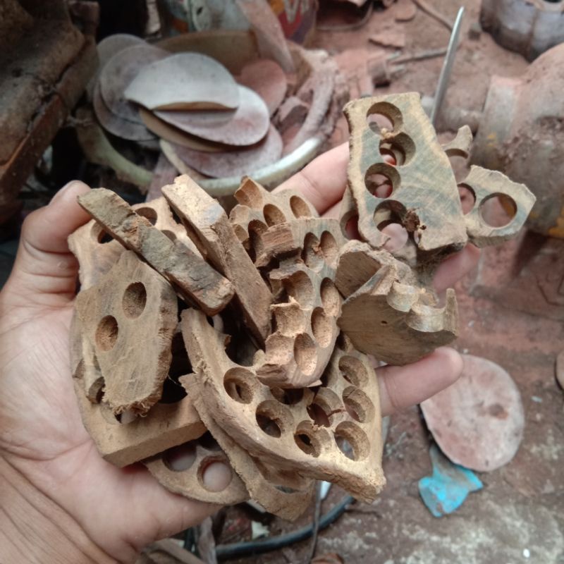 Kayu gaharu kalimantan 1kg kayu gaharu bakar kayu gaharu asli kayu