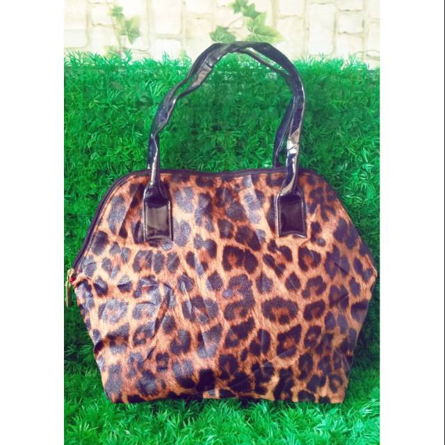Tas Fashion motif macan