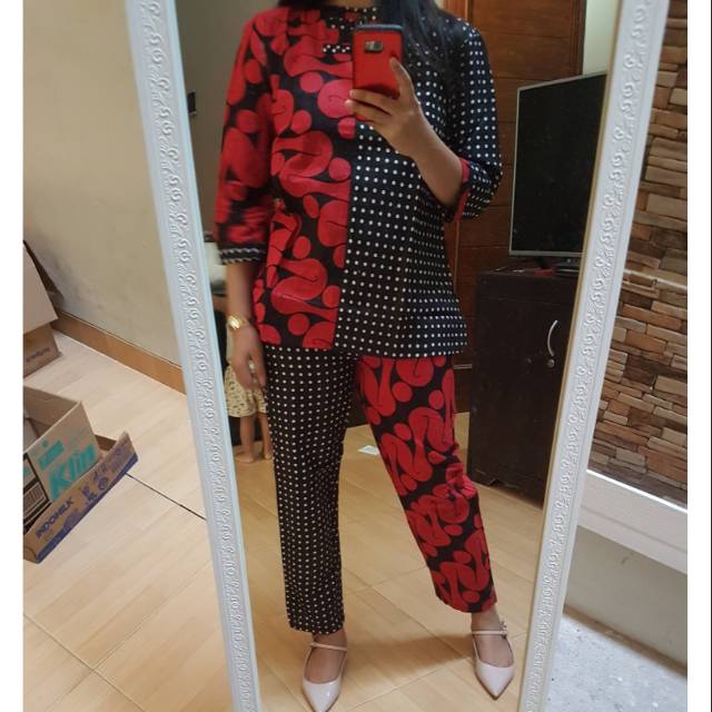 Setelan Batik Parang Merah