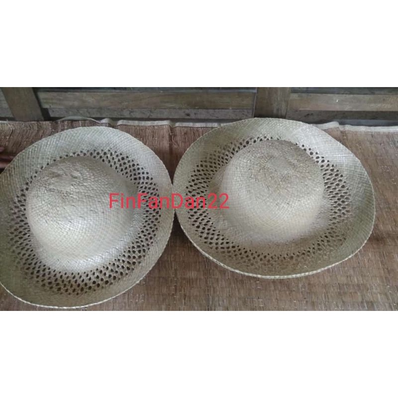 topi anyaman pandan