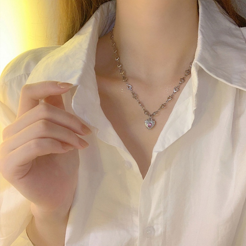 Kalung Choker Pendek Liontin Hati Warna Pink Gaya Punk Vintage Untuk Wanita