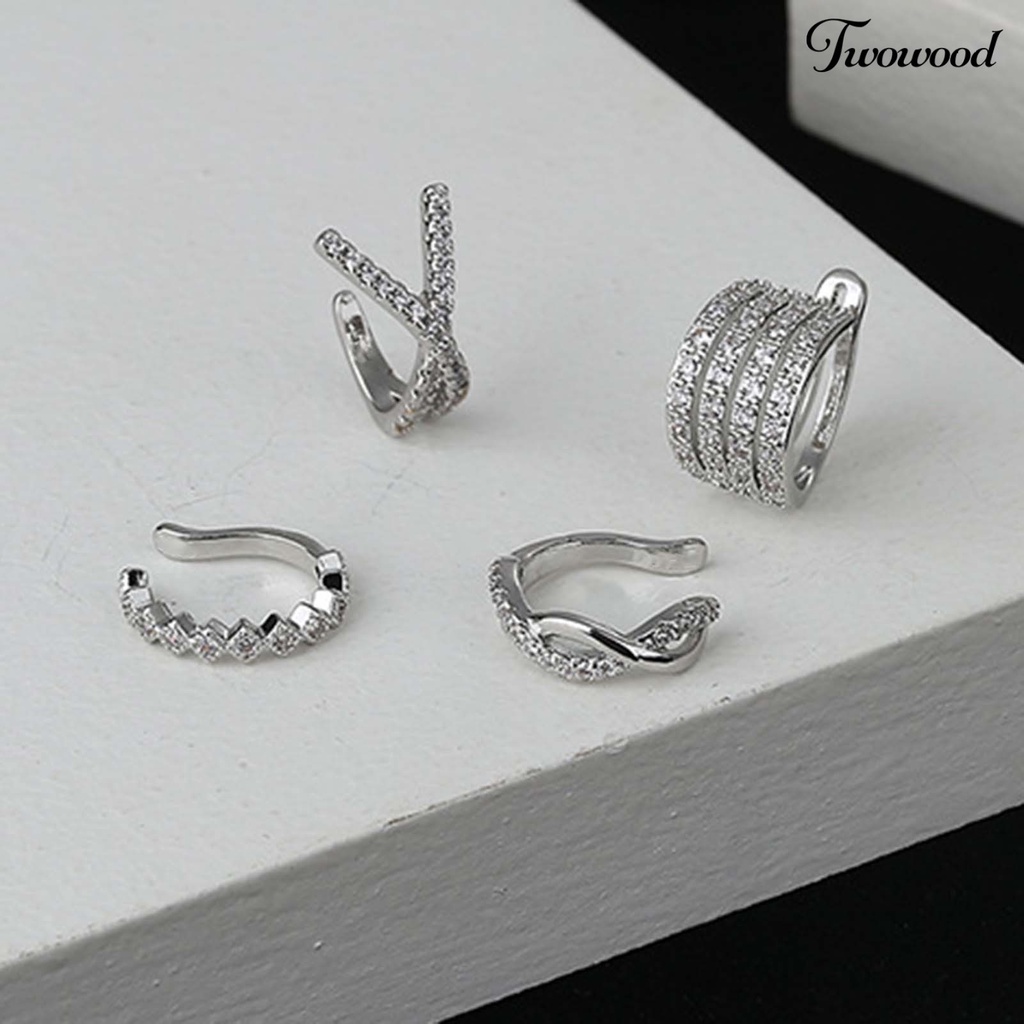 1 Pc Anting Berlian Imitasi Bentuk Geometris Gaya Korea Untuk Pernikahan