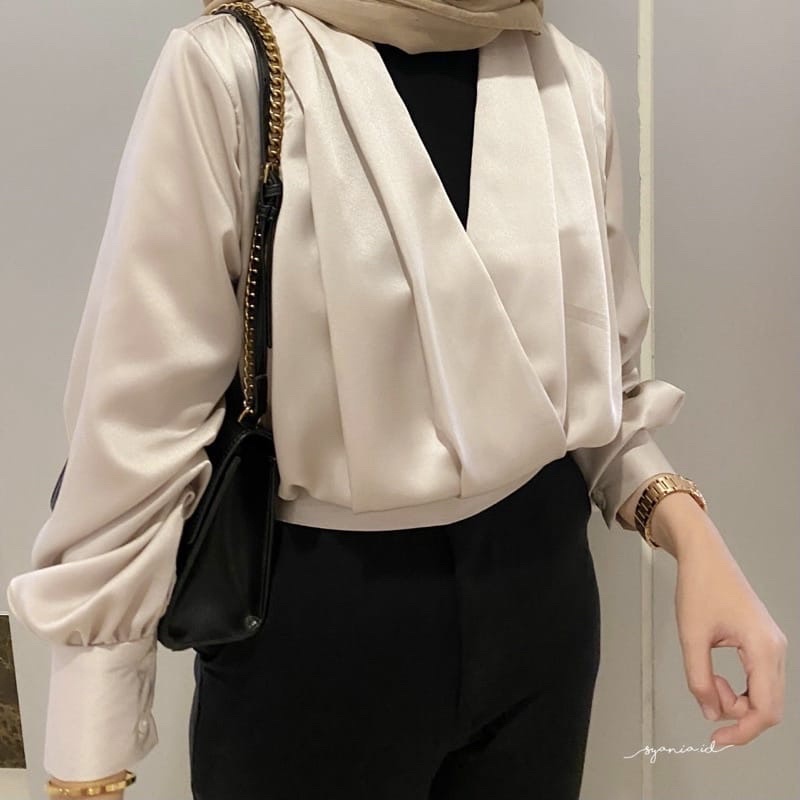 IL - Mizuna Blouse Outer Crop Wanita Korean Style | BLOUSE MIZUNA CROP OUTER CREPE PREMIUM