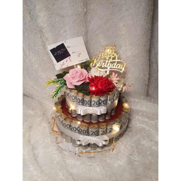 

Money Cake ( Harga Full jasa+pemakaian uang sesuai Gambar)