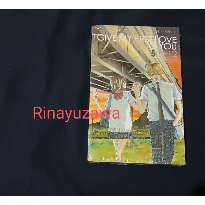 Komik bekas I Give My First Love To You by Aoki Kotomi ( Komik cabutan )