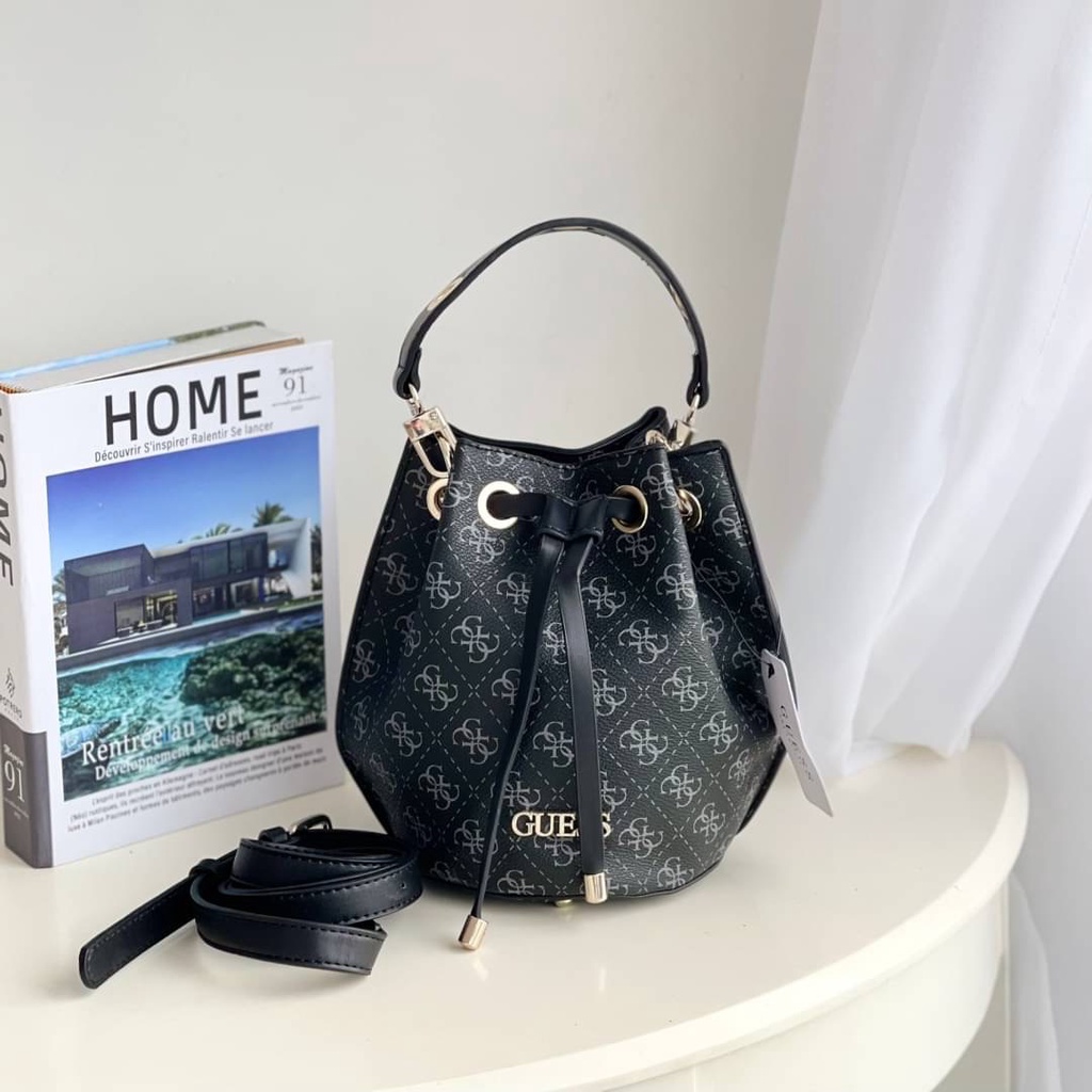 9.9 SALE Guess tas wanita guess bucket  GB538