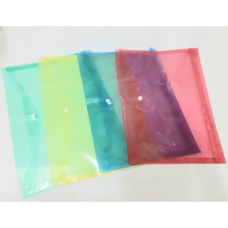 

Map plastik kancing