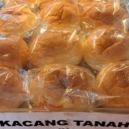 

Roti SUISSE hayam wuruk/kacang tanah(minimal PESAN 10 roti campur sesama suisse)