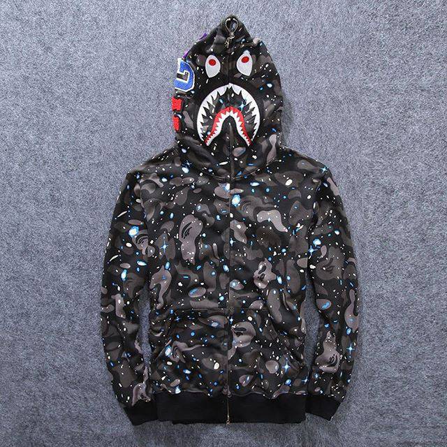 Jaket Bape Comouflage Glow In The Dark