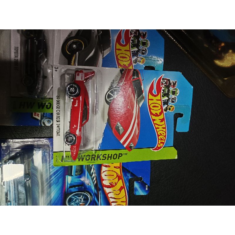 hot wheels dodge charger daytona