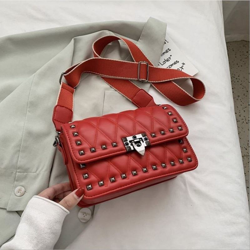 BJ42920 - BLACK/BROWN/RED/WHITE - TAS SLEMPANG MANIK ELEGAN MEWAH FASHION MODIS TAS WANITA FASHION IMPORT MODIS ELEGAN TERMURAH TERLARIS TERBARU BAGSTORE JAKARTA TAS BATAM JT9944 BQ2920