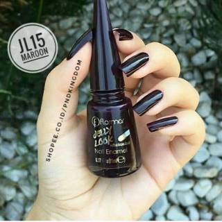 Maroon Dark Red Kutek Merah Tua Cat Kuku Nail Polish Maroon Dark Red Kutek Merah Tua Cat Kuku Nail Polish