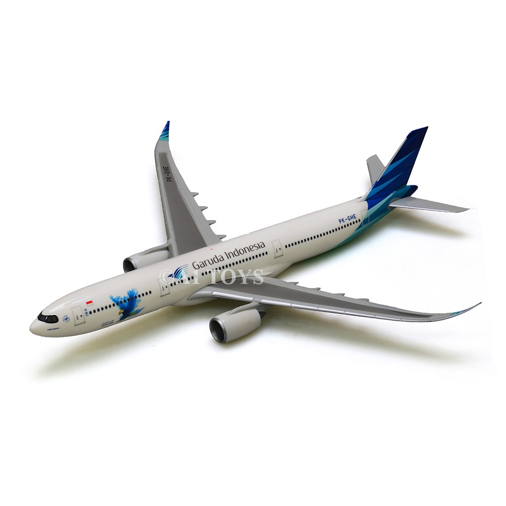 Miniatur Pesawat Garuda Indonesia Airbus A330-900neo Herpa 32 cm 1:200