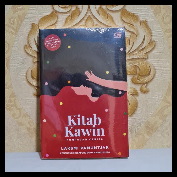 

TERBARUU!! Buku Novel Kitab Kawin - Laksmi Pamuntjak - Original & Segel COD