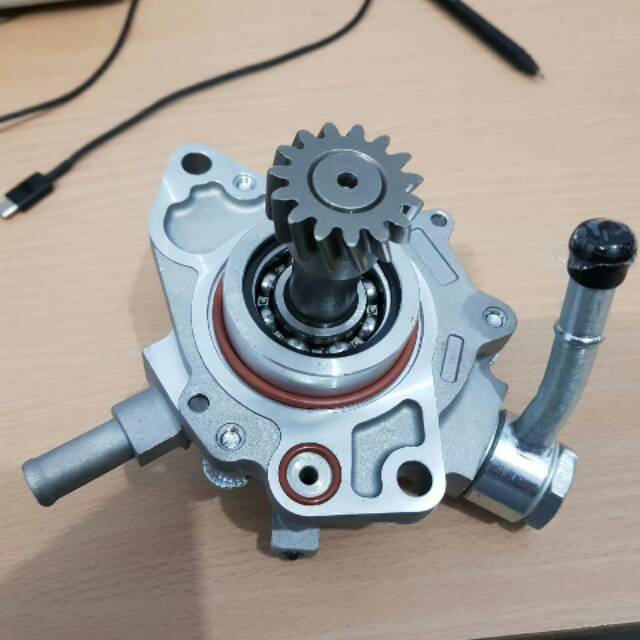 VACUM PUMP ASSY MITSUBISHI TRITON 2.5 ORIGINAL
