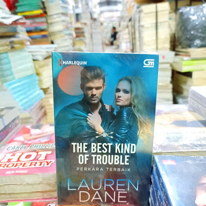 OBRAL SUPER MURAH BUKU NOVEL TERJEMAHAN HARLEQUIN - HERLEQUIN / NOVEL DEWASA / NOVEL REMAJA / ORIGINAL #26D-The Best Of Trouble