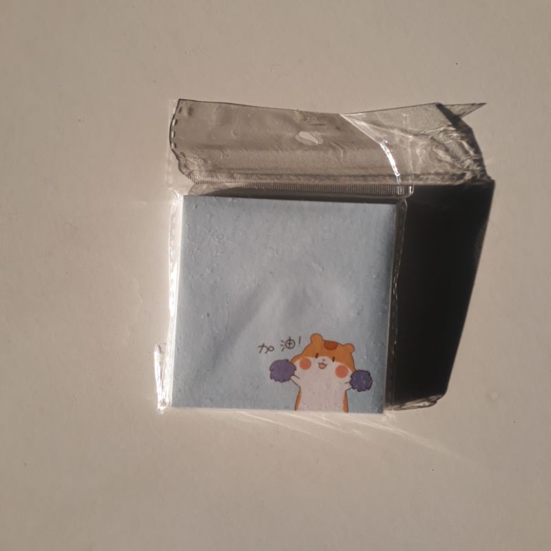 

STICKY NOTE MOTIF HAMSTER