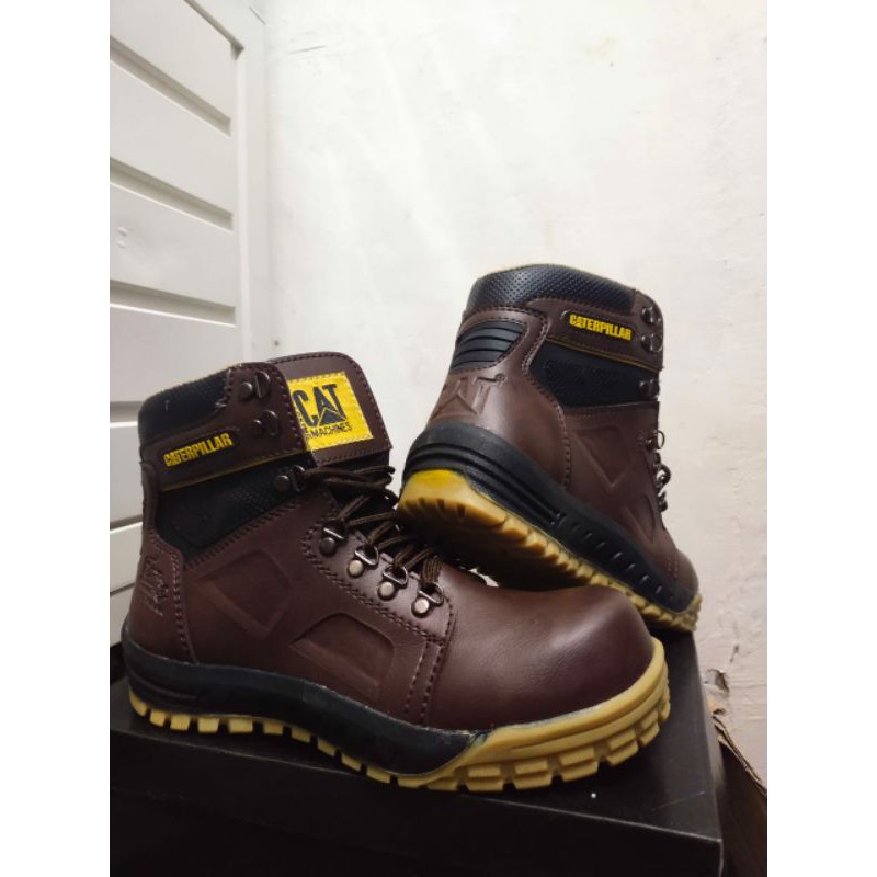 sepatu safety Caterpillar