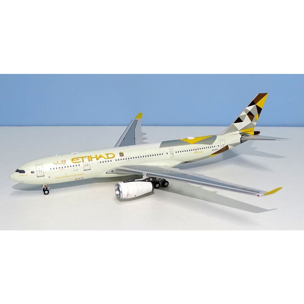 ETIHAD A330-200 A6-EYH NG MODEL