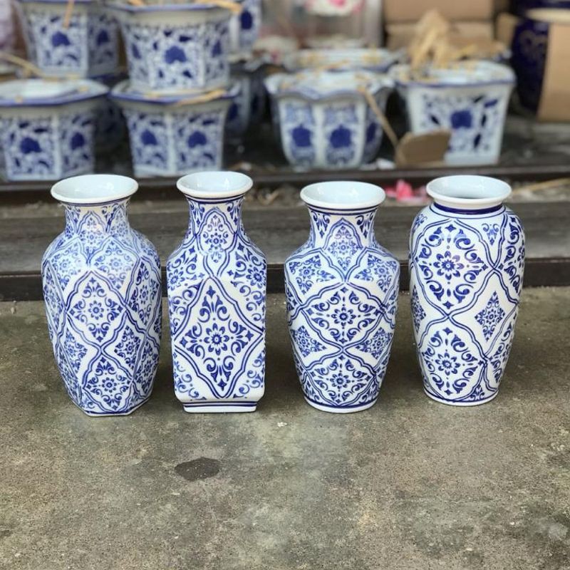 Jual vas bunga keramik/Jual pajangan keramik biru putih/Jual pajangan keramik import/Vas bunga