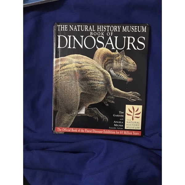 the natural history museum book of dinosaurs