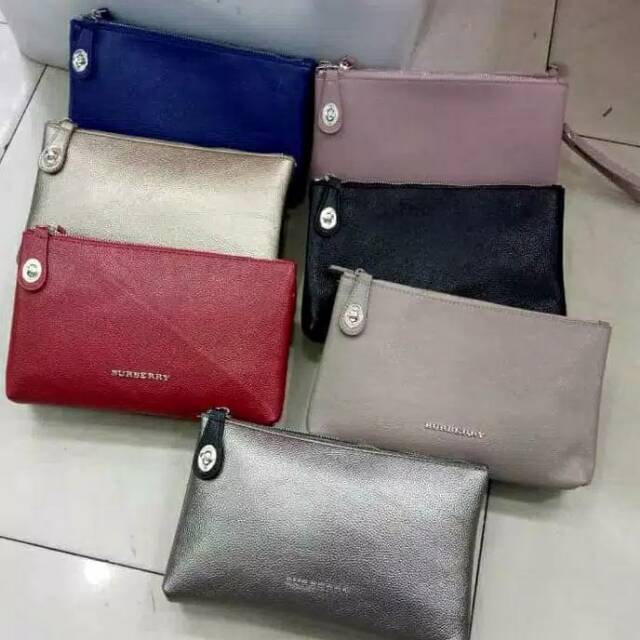 Clutch burberry 2 ruang