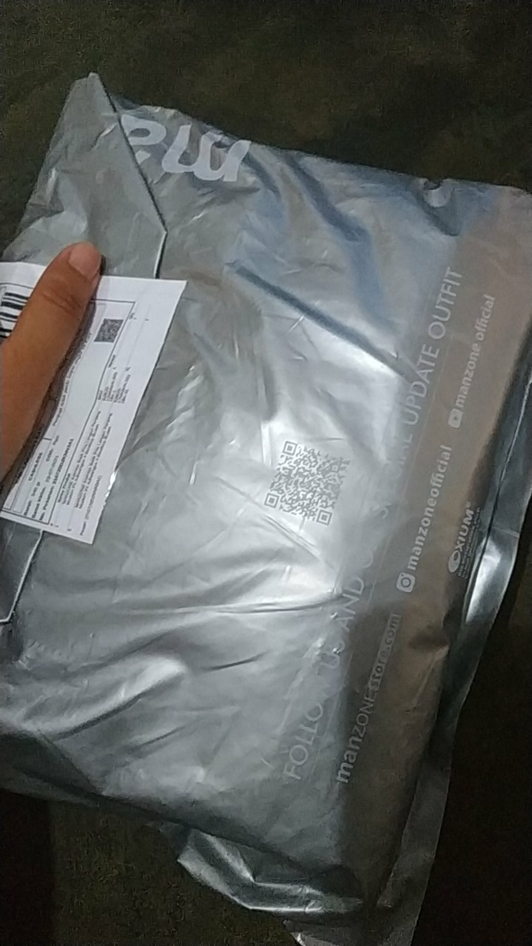 Manzone Kemeja Batik Pria Lengan Panjang Modern Fit Adiwangsa 4-bestbuy-brown