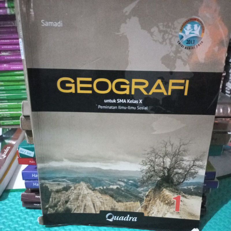 Buku bekas Sekolah GEOGRAFI SMA 1 quadra