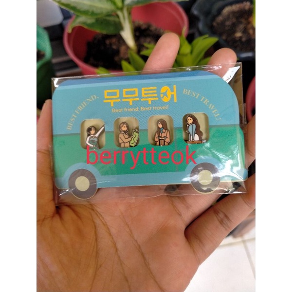 MAMAMOO Badge Set fanmeet moomoo tour