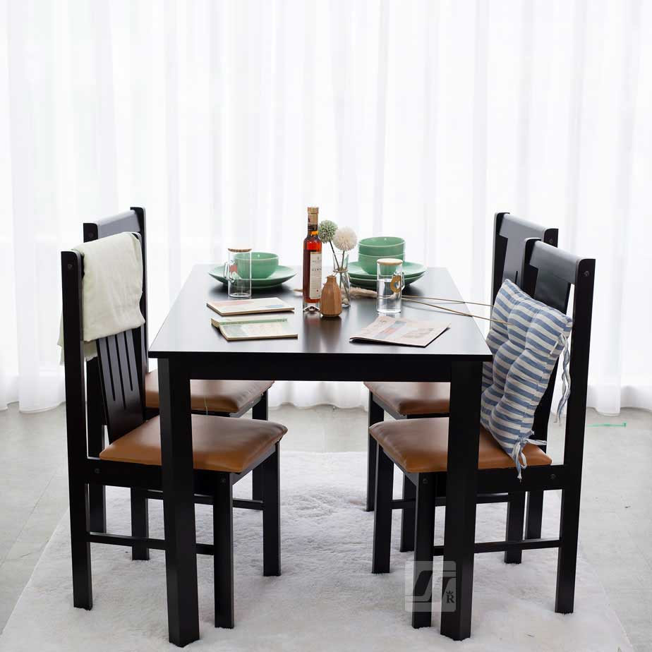 Meja Makan Mnimalis 4 Kursi Kayu Mahoni Solid Warna Coklat Tua Minimalis F2C Furniture Berlin