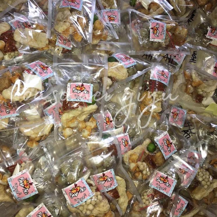 

ONGKIR9RB BASO ACI GIYU MOZZARELLA