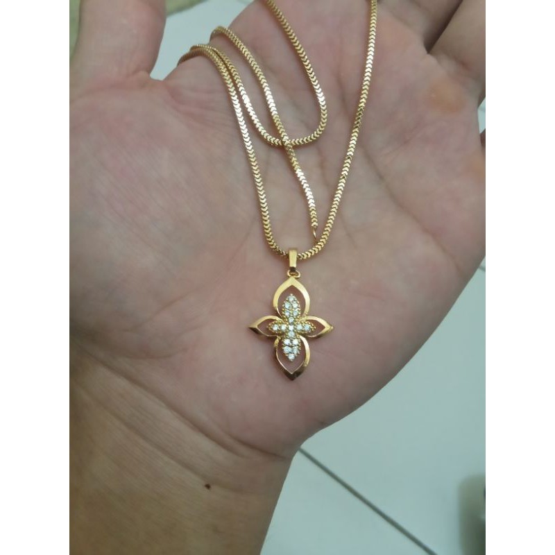 kalung +liontin xuping wanita berlapis emas dengan mata zircon uk45cm. 93k