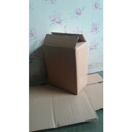 

kardus box uk 11x6x14 baru dan tebal